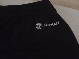 Pantalón corto Adidas negro