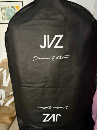 Traje JVZ Beige Talla M Chaleco Incluido