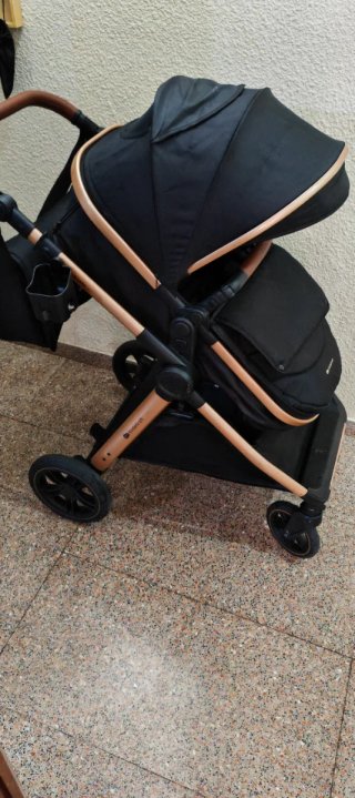 Carrito Bebé Kinderkraft Negro y Dorado