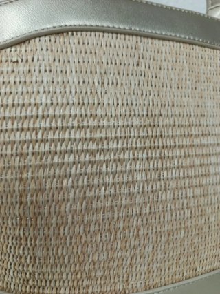Capazo Rafia Beige y Plateado
