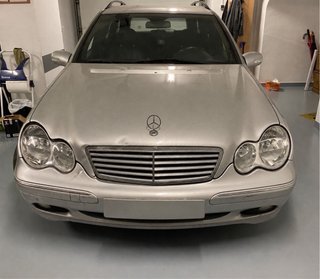 Mercedes-Benz Clase C220 del 2003