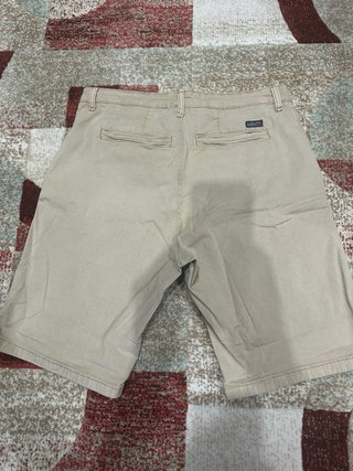Bermudas Bershka Talla 34 Beige