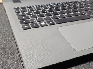 Acer E5-573G-32PK Portátil