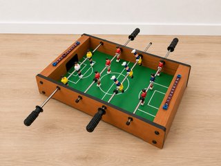 Futbolín de madera de juguete