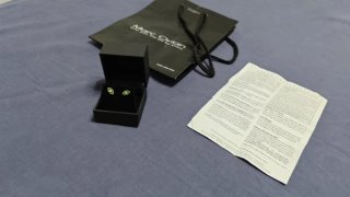 Pendientes Oro y Diamantes Ojo Verde