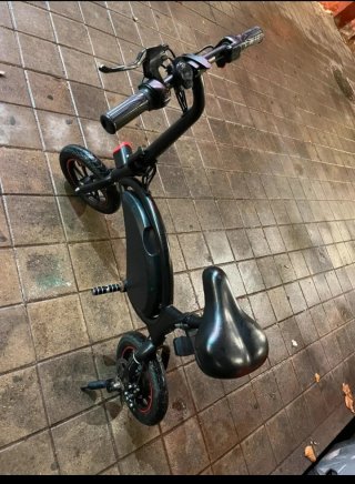 Patin/Bici Eléctrica con Asiento