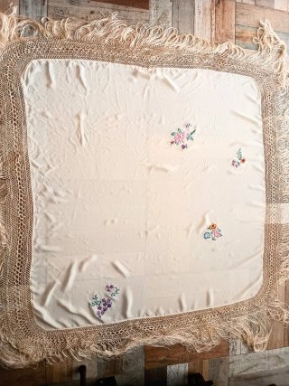 Antiguo Mantón Manila Bordado a Mano