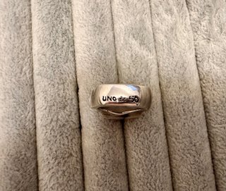 Anillo Uno de 50 baño plata cristal azul