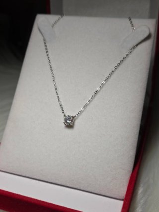 Collana punto luce diamante moissanite 0.8 ct