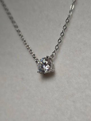 Collana punto luce diamante moissanite 0.8 ct