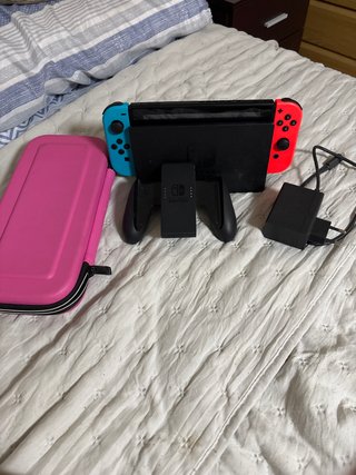 Nintendo Switch Rojo y Azul
