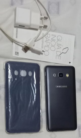 2 Samsung, Galaxy S III - Galaxy J5