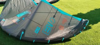 Cometa Kitesurf Duotone Evo SLS 10m