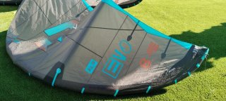 Cometa Kitesurf Duotone Evo SLS 10m