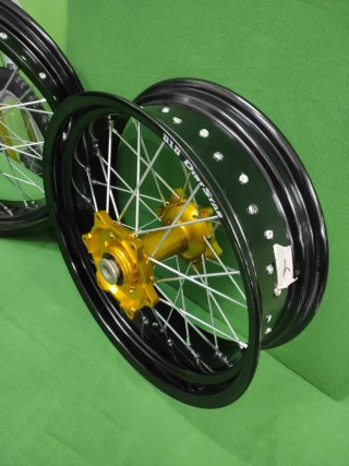 Kit Llantas Supermotard D.I.D.  Yamaha YZ/YZF