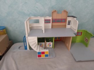 Colegio Playmobil Incompleto