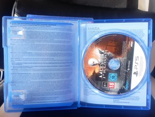 Lote juegos PS5: The Medium y Crymachina