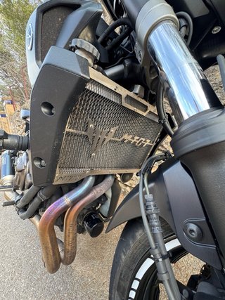 Yamaha MT-07 Blanca