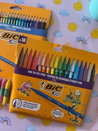 Confezione cancelleria BIC Kids con matite e pennarelli