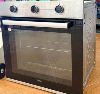 Horno BEKO BBIC12100XD