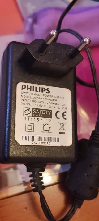 Mini cadena Philips DCM2040