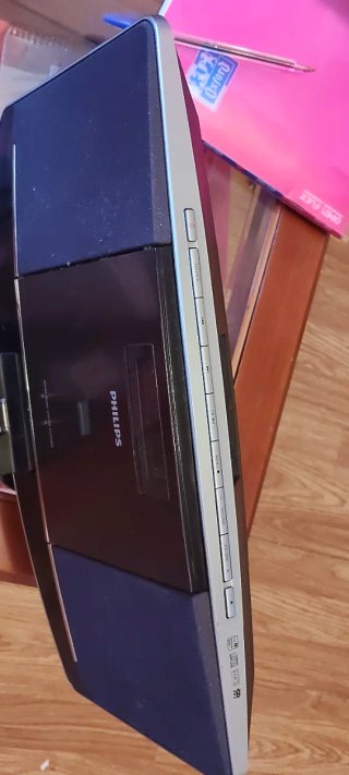 Mini cadena Philips DCM2040