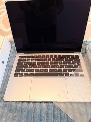 MacBook Air 13 come nuovo. 16GB. 512 capacità. 10 nu
