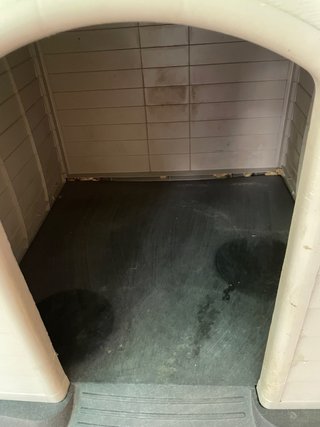 Caseta para perro de plástico