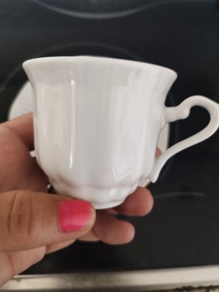 Elegante Juego 6 tazas de alta porcelana con plato