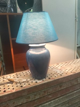 Lámpara de mesa cerámica azul 2