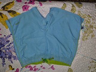 Bañador niño verde y blanco