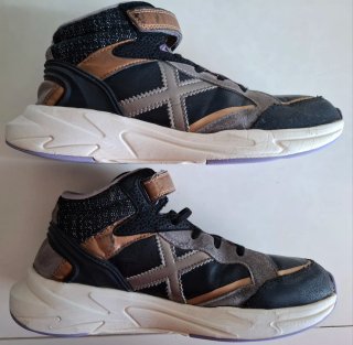 Zapatillas MUNICH, deportivas altas negras y dorad