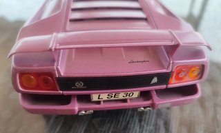 Lamborghini  30 Aniversario  1/18