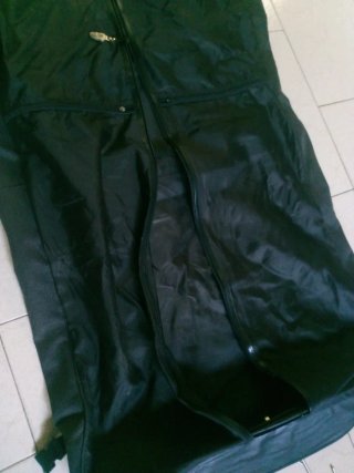 Portatrajes Rodelle negro