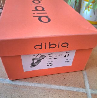 Sandalias Dibia Talla 41 Gris Plata y blanca