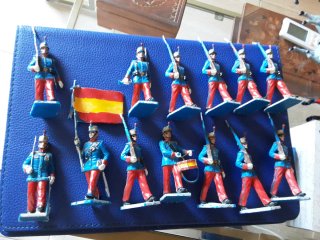 Soldados Guardia Real Desfile