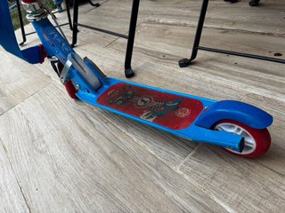 Patinete Oxelo azul hasta 6 años