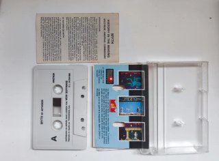 Juego Spectrum ZX Myth - History in the Making
