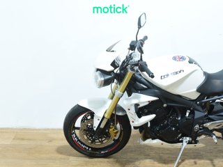 TRIUMPH STREET TRIPLE (A)