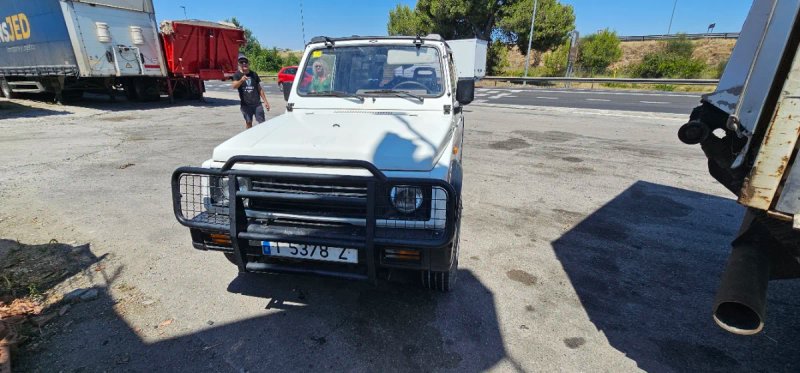 Suzuki Samurai 1990 - foto 1