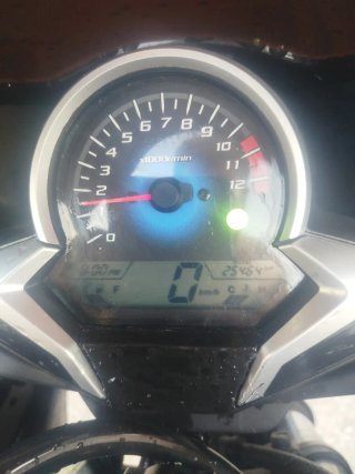 Honda CBR 250R Negra