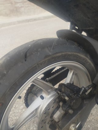 Honda CBR 250R Negra