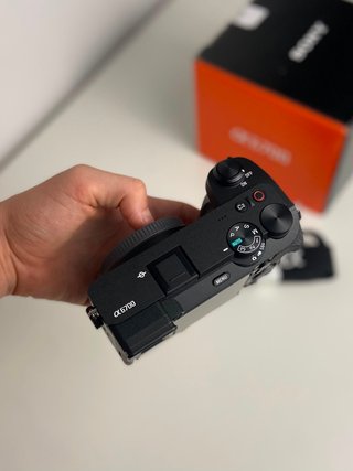 Sony a6700 Cuerpo Cámara ESTRENO