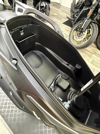 SYM JOYMAX Z300 Negro