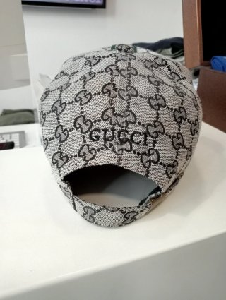 Gorra Gucci Beige GG Canvas