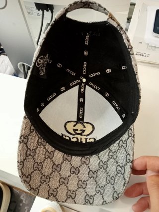Gorra Gucci Beige GG Canvas