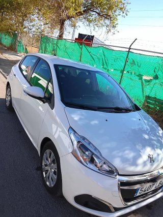 Peugeot 208 2019