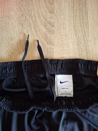 Pantalón corto deportivo Nike mujer
