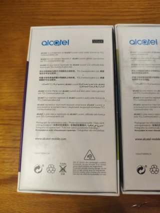 2 Telefoni Alcatel Pop 4 Plus Neri