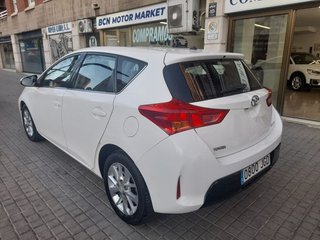 Toyota Auris 1.4 90D BUSINESS